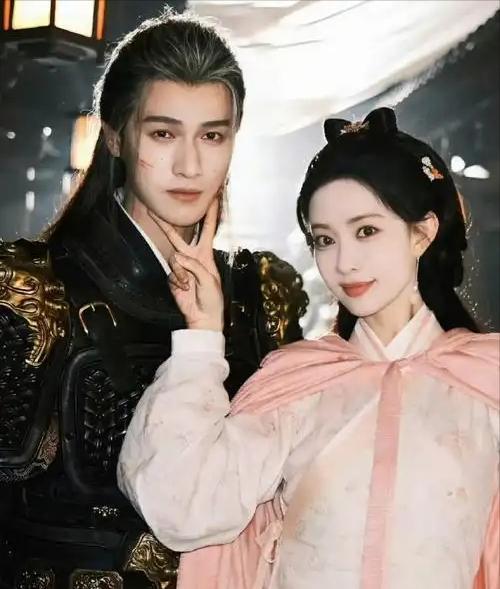 ：斜头歪脑硬演“仙侠美男”心疼这届观众！z6尊龙网站登录入口国产古装剧再现丑男(图17)