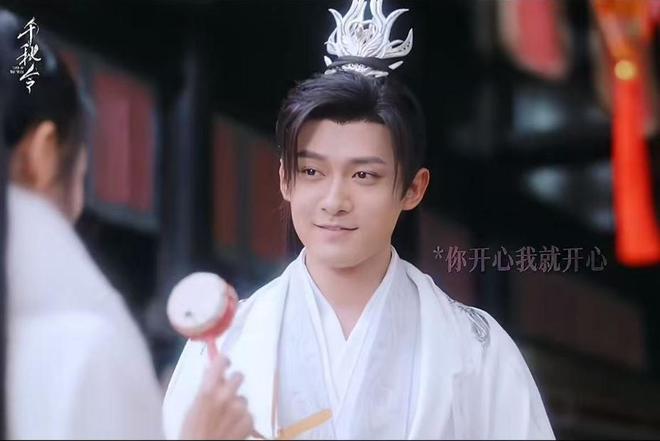 ：斜头歪脑硬演“仙侠美男”心疼这届观众！z6尊龙网站登录入口国产古装剧再现丑男(图18)